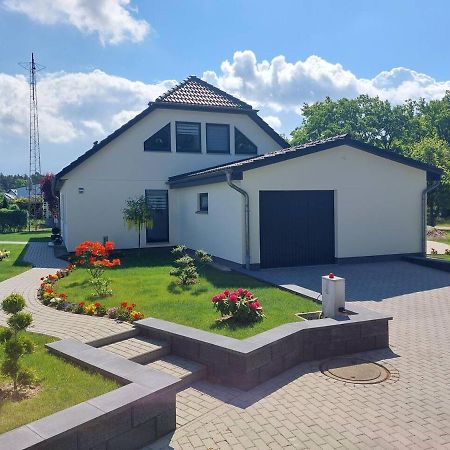 Haus Am Bodden Apartment Fuhlendorf  Exterior photo