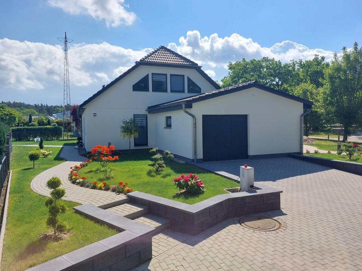 Haus Am Bodden Apartment Fuhlendorf  Exterior photo